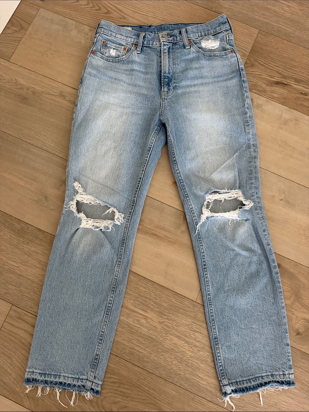 GAP Light Blue cheeky straight high rise jeans